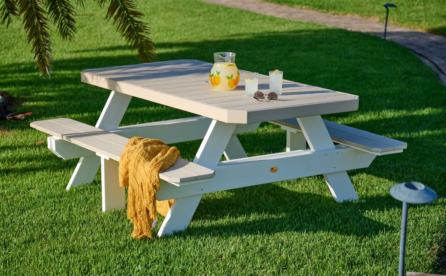 Twin Oaks Barns Tables (Bar Height)