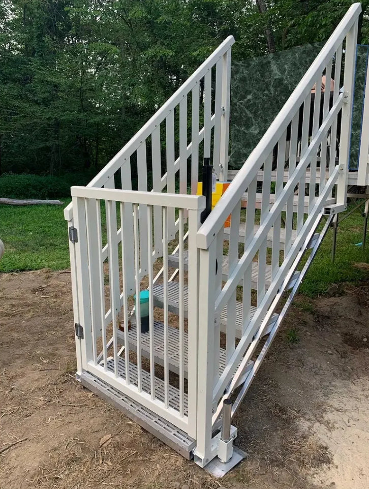 Ducky Deck Grand Staircase Upgrade